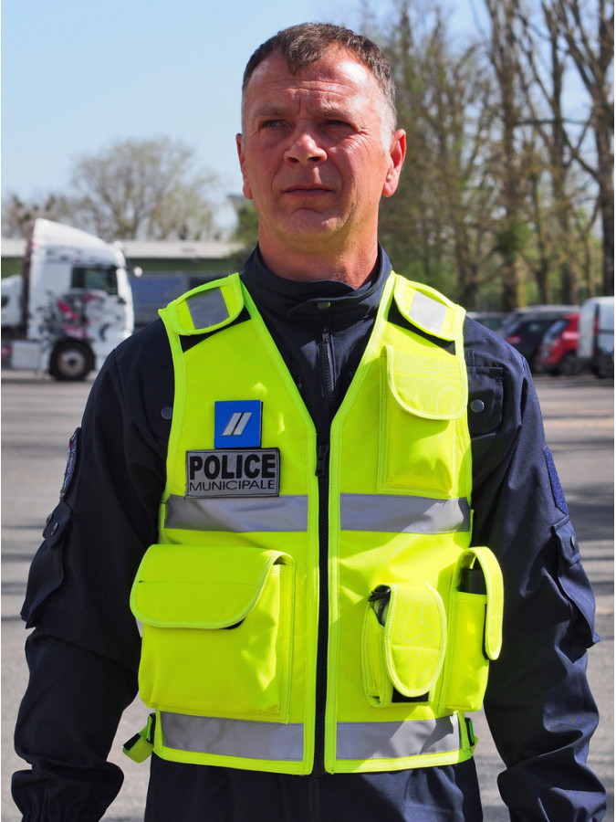 gilet fluo police