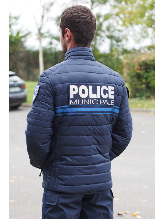 DOUDOUNE KARIBIAN POLICE MUNICIPALE