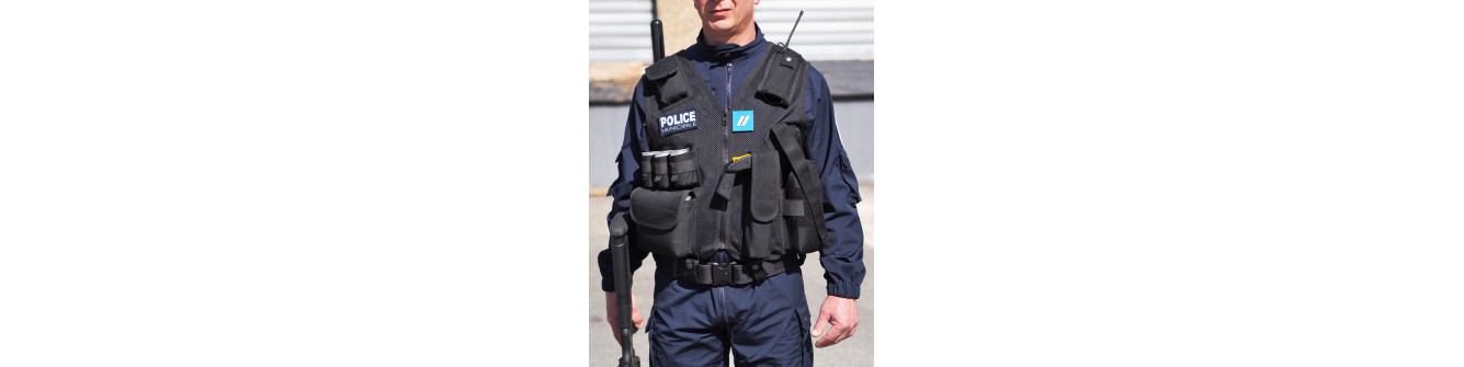 Gilet tactique pour les forces de police, gendarmerie et ASVP assurant confort et efficacité pour différents budgets